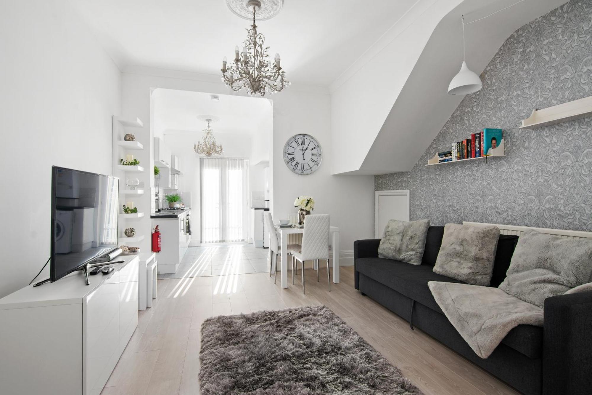The Roost Group - Stylish Apartments Грейвсенд Экстерьер фото