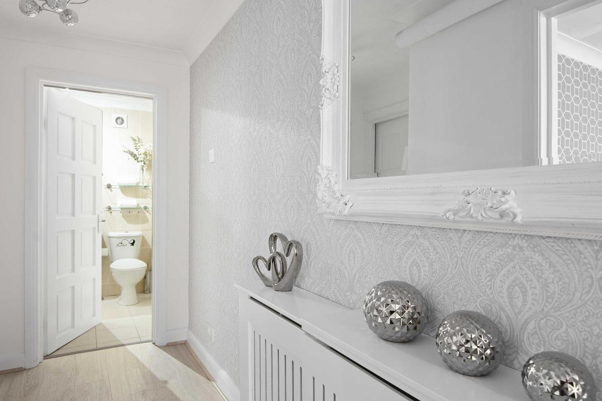 The Roost Group - Stylish Apartments Грейвсенд Номер фото